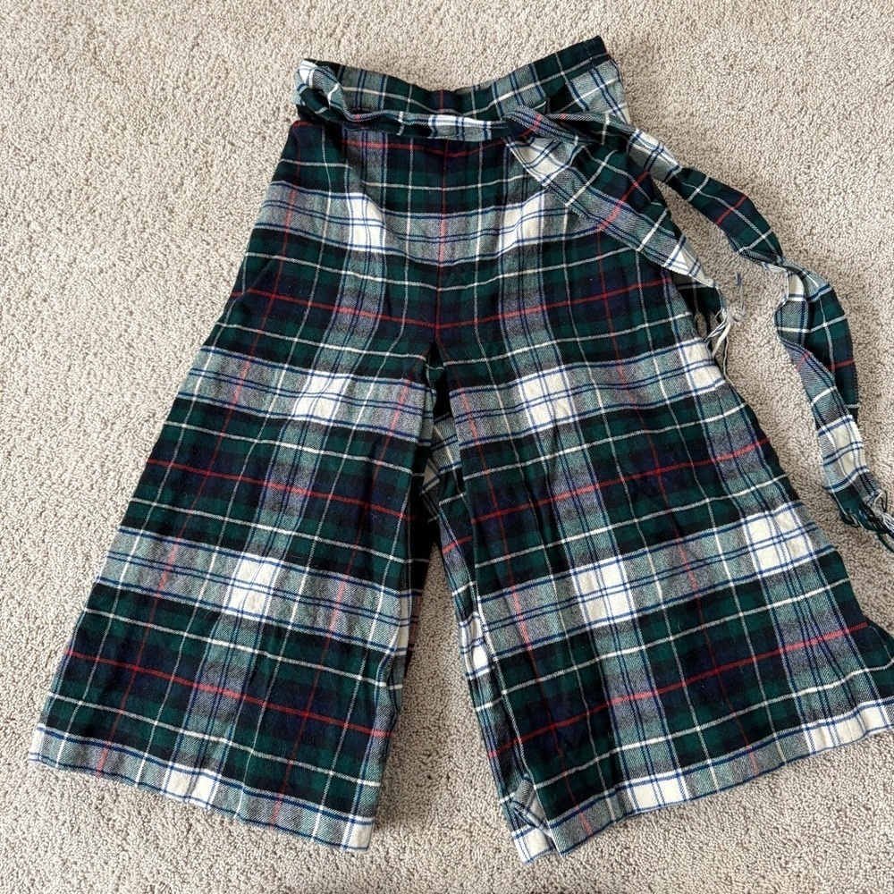 Vintage Saks Plaid Wide-Leg Shorts with Tie Waist 8